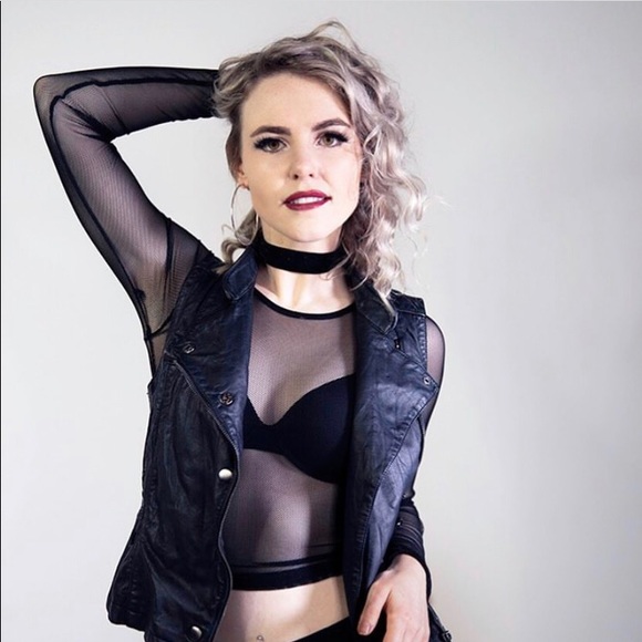 thegoodwitch11